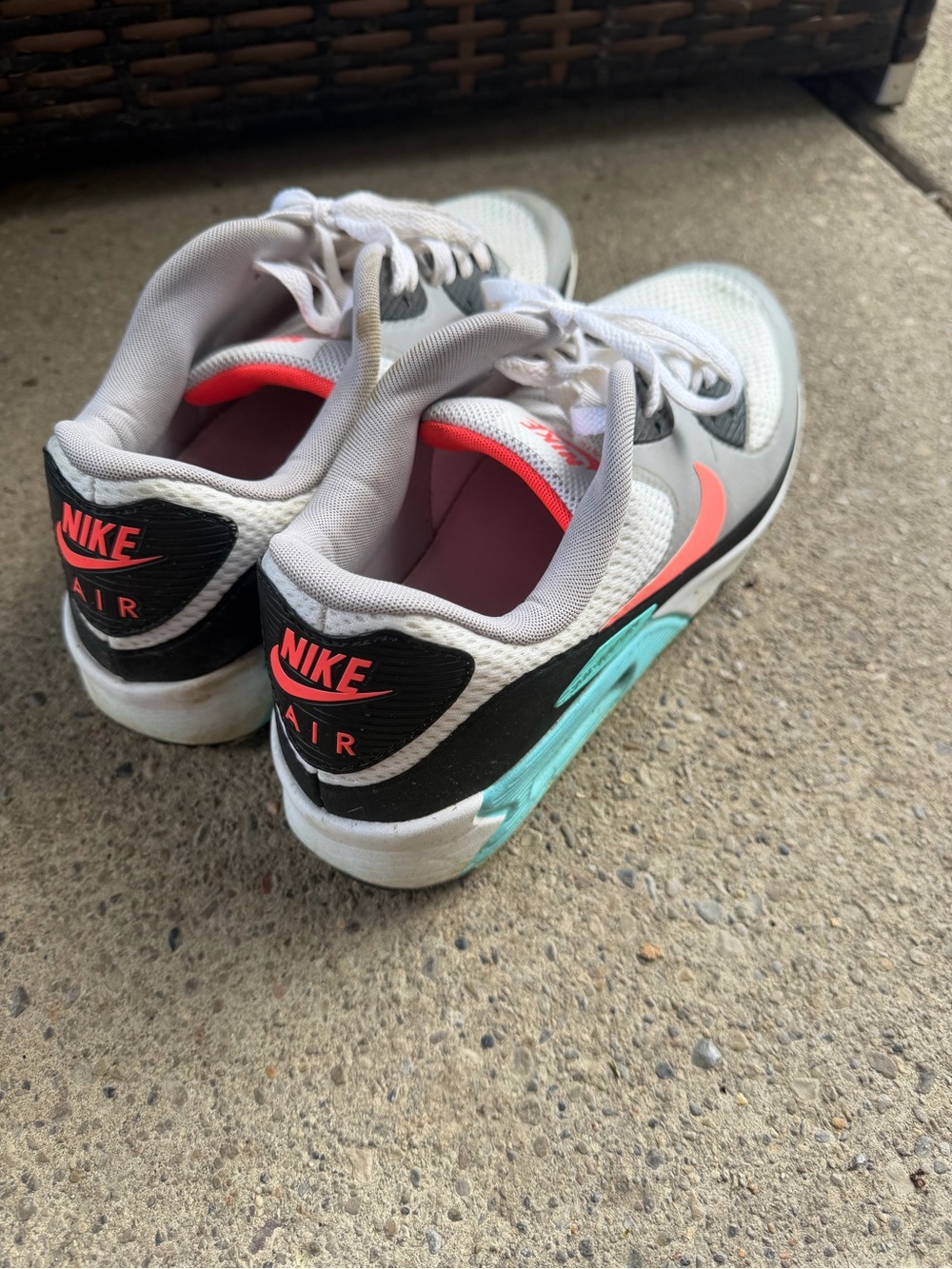 Nike Air Max Golf Spikeless White with Coral & Teal